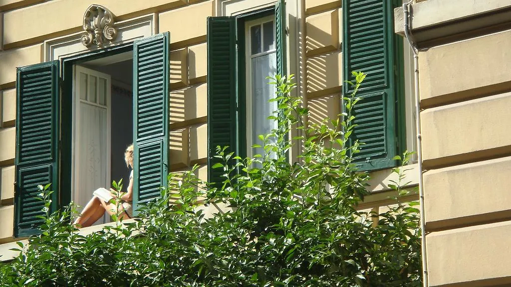 Cagliari House Bed & Breakfast Rome