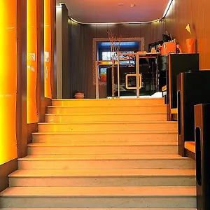 Hotel Orange, Roma