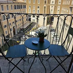 Affittacamere Boutique Della Croce, Roma